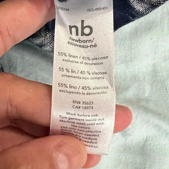 Carter’s baby boy Newborn romper - Picture 5 of 6